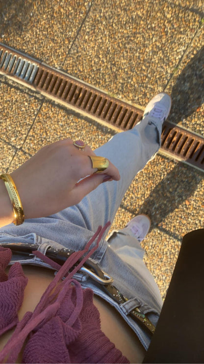 Thea ring