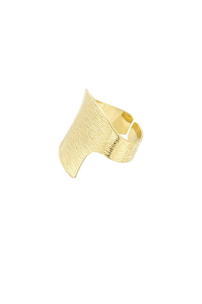 Thea ring